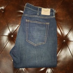 Stretch A&F Jeans